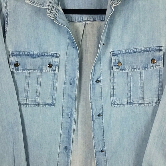 Gap 1969, 0243, Denim button down shirt light wash, Sz XS - Picture 5 of 6